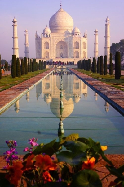 Manufacturer, Exporter, Importer, Supplier, Wholesaler, Retailer, Trader of Agra Tour Packages in New Delhi, Delhi, India.