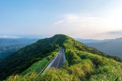 Manufacturer, Exporter, Importer, Supplier, Wholesaler, Retailer, Trader of One Day Delhi to Alwar Trip by Cab in New Delhi, Delhi, India.